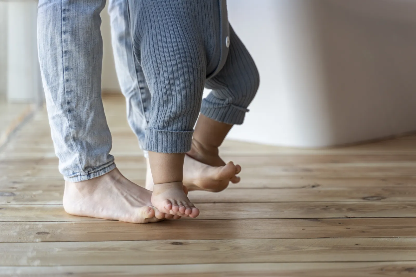 Cerebral Palsy Toe Walking: Why Children Walk on Their Toes 